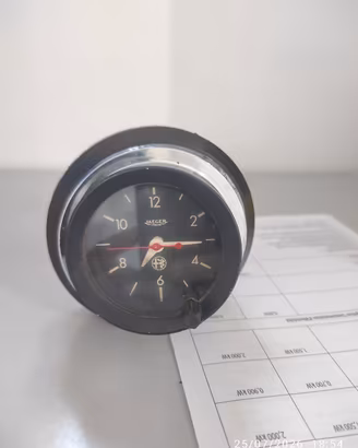 Orologio d'epoca Jaeger Alfa Romeo cassa a Cupola 