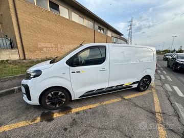 Opel vivaro M sportive