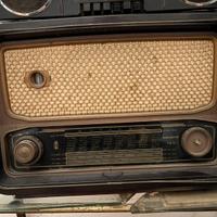 Vecchia radio anni 60