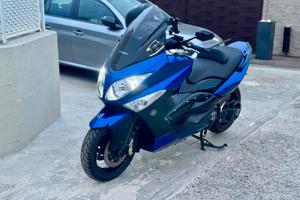 Yamaha Tmax 500 blu