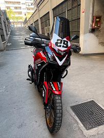 Moto Morini X-Cape 649 gold wheels edition