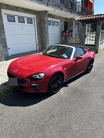 Fiat 124 Spider Lusso