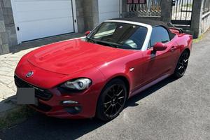 Fiat 124 Spider Lusso