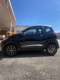 Macchina Ciclomotore AIXAM 50cc Nera, patente AM