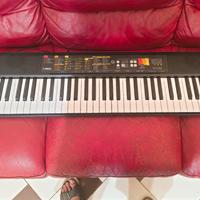 Yamaha Digital Keyboard PSR-F52