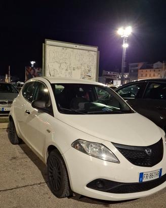 pezzi di ricambio lancia Ypsilon 