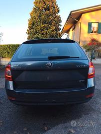 Skoda Octavia a Metano
