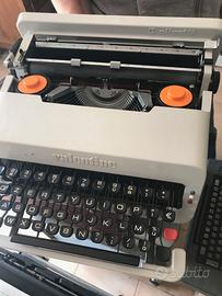 Olivetti Valentine Bianca macchina da scrivere