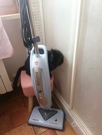 scopa a vapore sanificante, sterilizzante. 