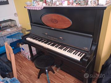 Pianoforte verticale