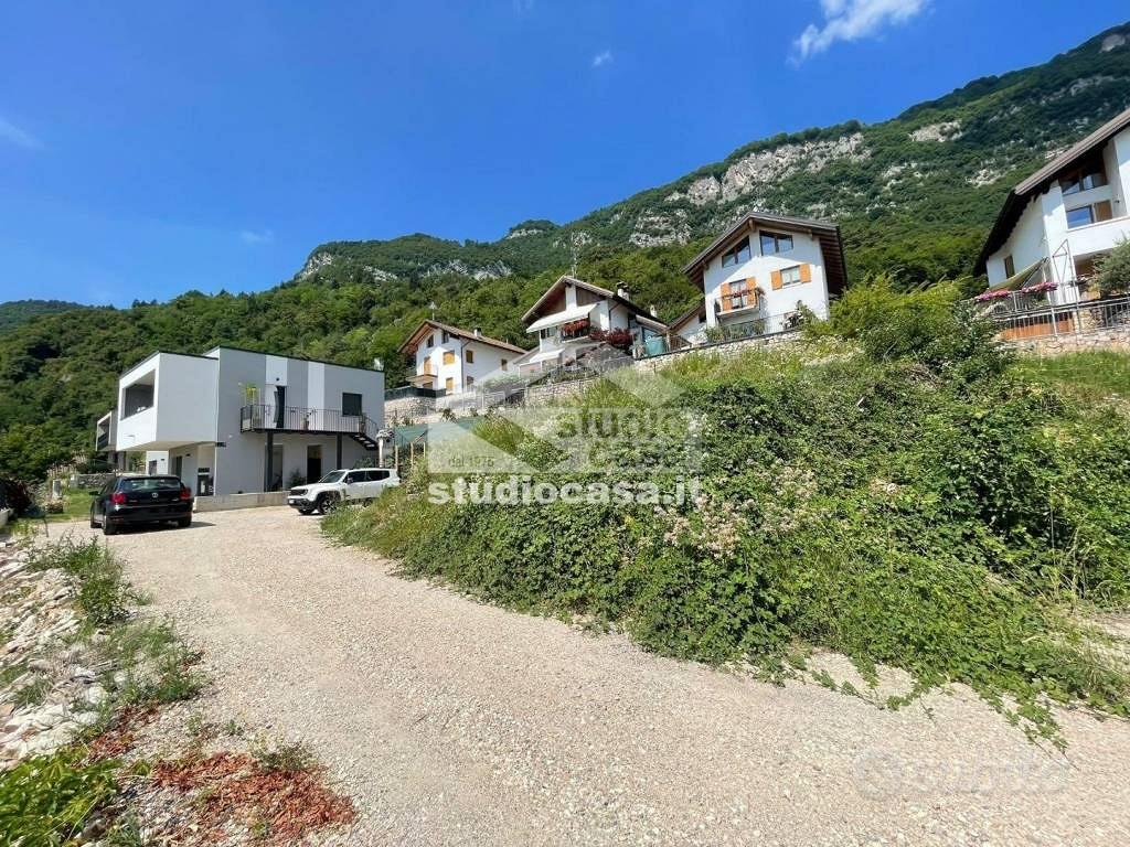 Terreno di 540 m² a Isera - Vista 2