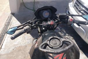 KAWASAKI Z750 