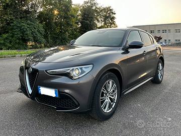 Alfa Romeo Stelvio 2.2TD 190cv Super AT8