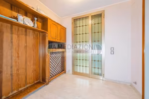 Villa di 361 m² con più di 5 locali a Mira