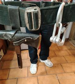 Vecchio cinturone da pompiere