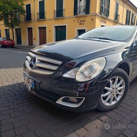 MERCEDES CLASSE R (BR251) ('05-'13') R320 CDI 
Dat