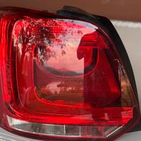 Volkswagen Polo fanale posteriore sinistro