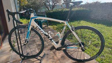 Bici da corsa Specialized full carbon