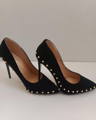 Scarpa da donna con borchie