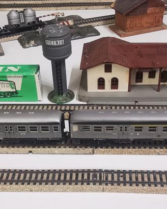 marklin 3021 v200 + 3 4043 carrozze silberling