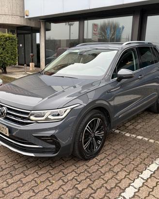 Volkswagen Tiguan 2.0 tdi 150cv dsg GRANDINATA