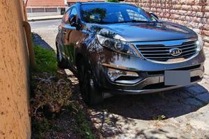 Kia sportage 1,7 crdi full optional. 