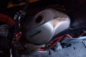 Kawasaki er6-n 