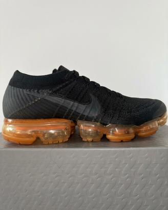 Nike Air VaporMax Flyknit “Nero Arancione” OG 2017