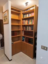 Libreria SNAIDERO ad angolo legno pieno PERFETTA