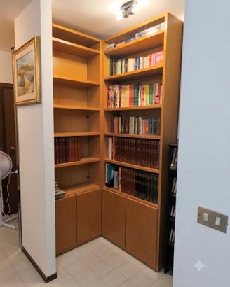 Libreria SNAIDERO ad angolo legno pieno PERFETTA