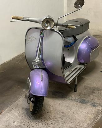 Vespa Douglas Sportique