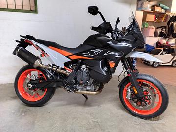 KTM 890 SMT