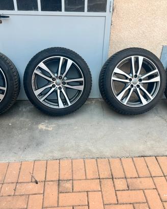Cerchi in lega audi + gomme