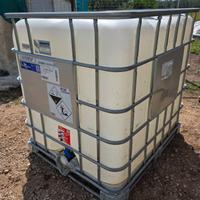 cisterna 1000 litri base in metallo 