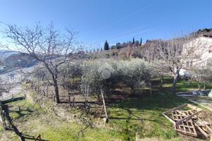 TER. RESIDENZIALE A FOLIGNO