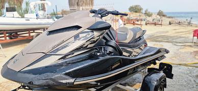 nautica  moto d acqua