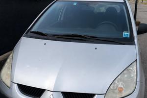 Mitsubishi colt 2006