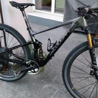 MTB LeeCougan full XC Crossfire Air Fox AXS X01