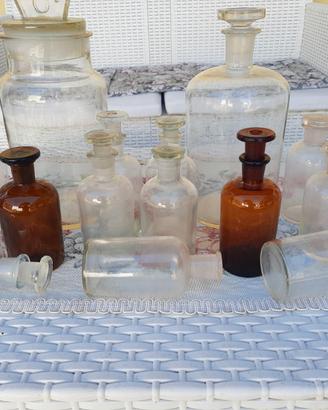 bottigliette farmaceutiche vintage