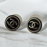 Orecchini-Bottone Chanel