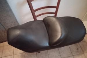 Sella e carene posteriori suzuki burgman 250