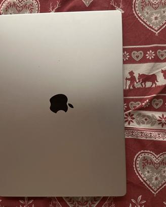 MacBook pro 16 M1 pro