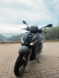 Piaggio Medley200s