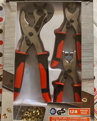 Set pinze per fori bottoni e occhielli