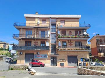 3 LOCALI A RIGNANO FLAMINIO