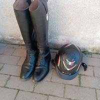 stivali equitazione e cap