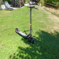 monopattino elettrico