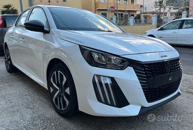 Peugeot 208 PureTech 100cv 5 porte Active*NAVI*PDC