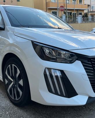 Peugeot 208 PureTech 100cv 5 porte Active*NAVI*PDC