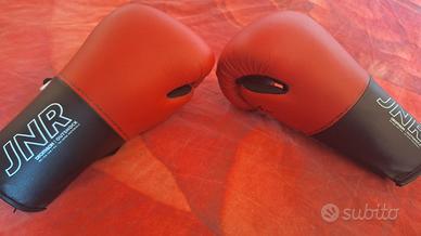 Guantoni Boxe Junior 6 oz – Outshock (Decathlon)